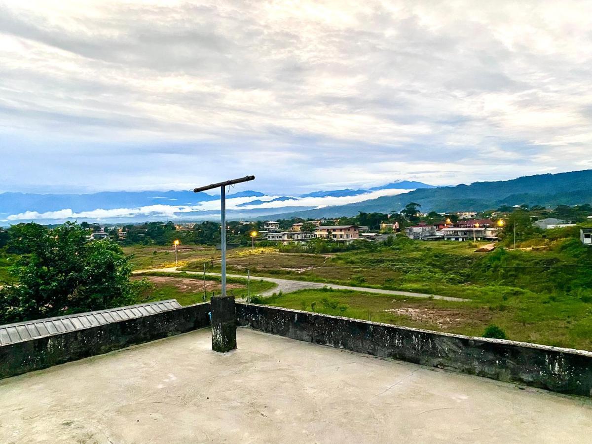 Casa Nomada Puyo Bed & Breakfast ภายนอก รูปภาพ