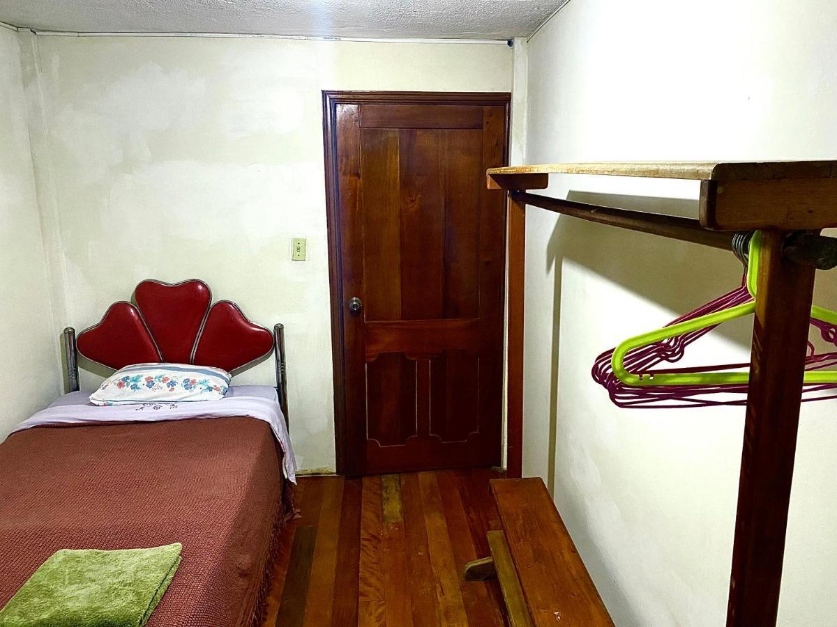 Casa Nomada Puyo Bed & Breakfast ภายนอก รูปภาพ